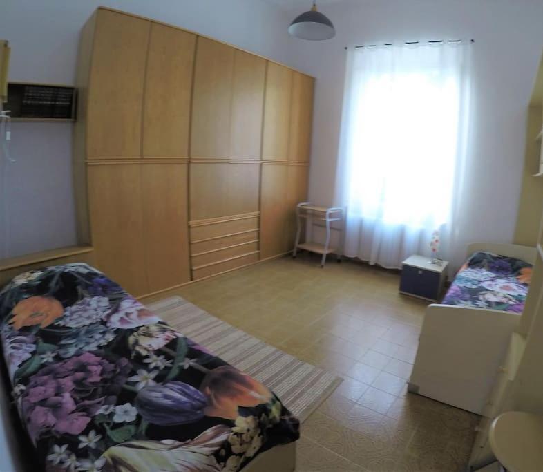 Gabry'S Home Three-Bedroom Big Apartment Near City Center & Train Station To Pisa And Florence & Ferries To Sardegna Corsica Livorno Exterior photo